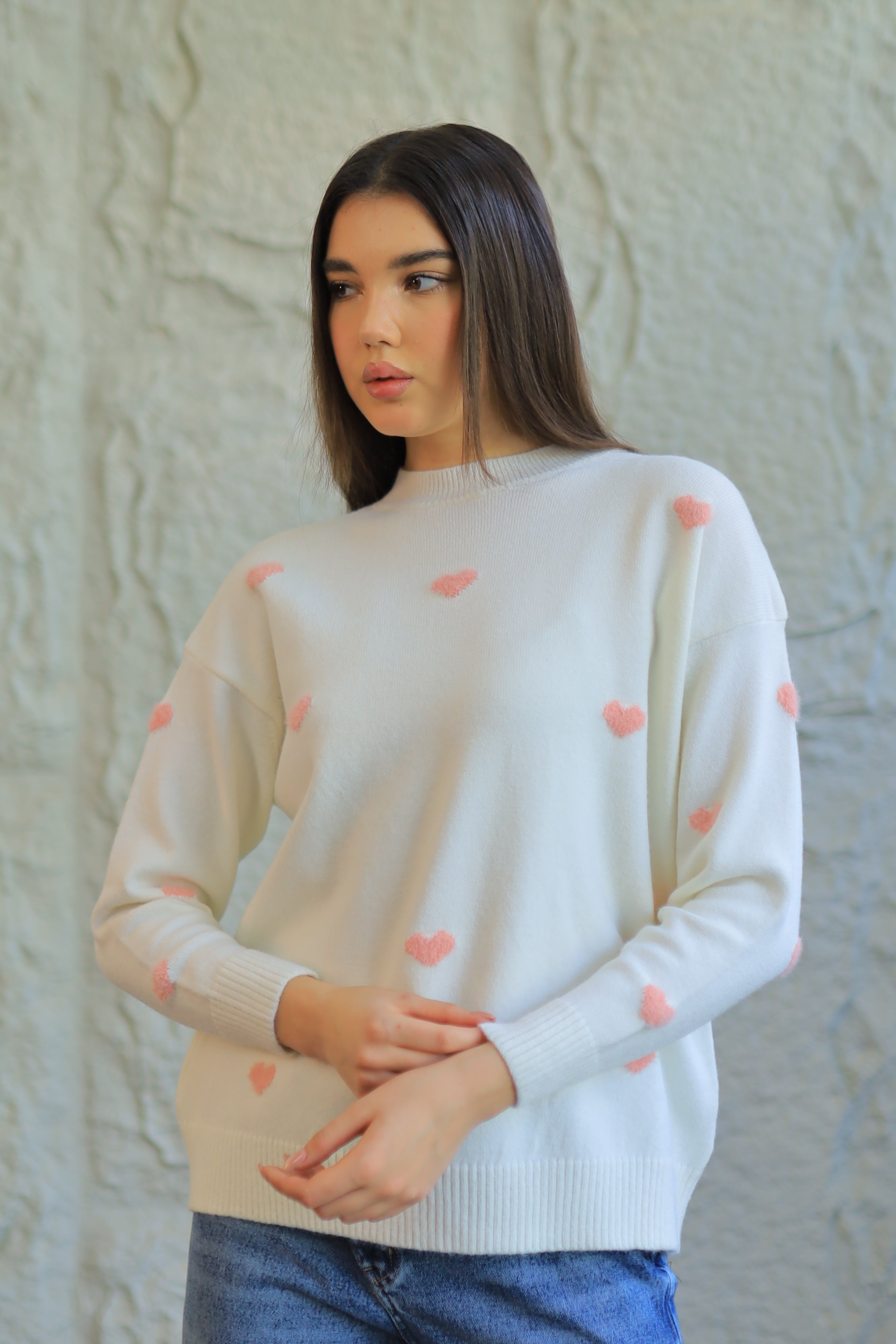 SWEETHEART KNIT SWEATER
