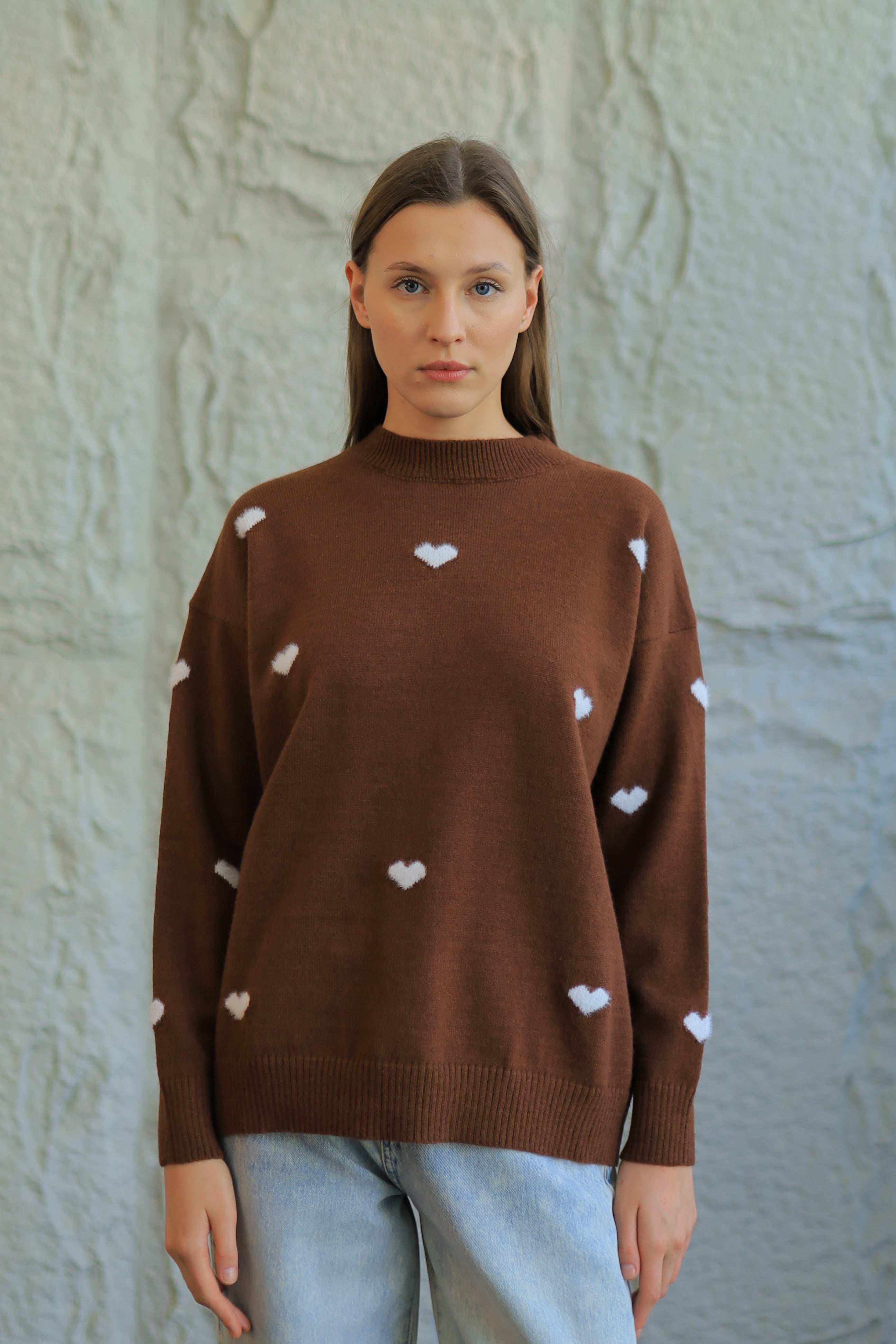 SWEETHEART KNIT SWEATER