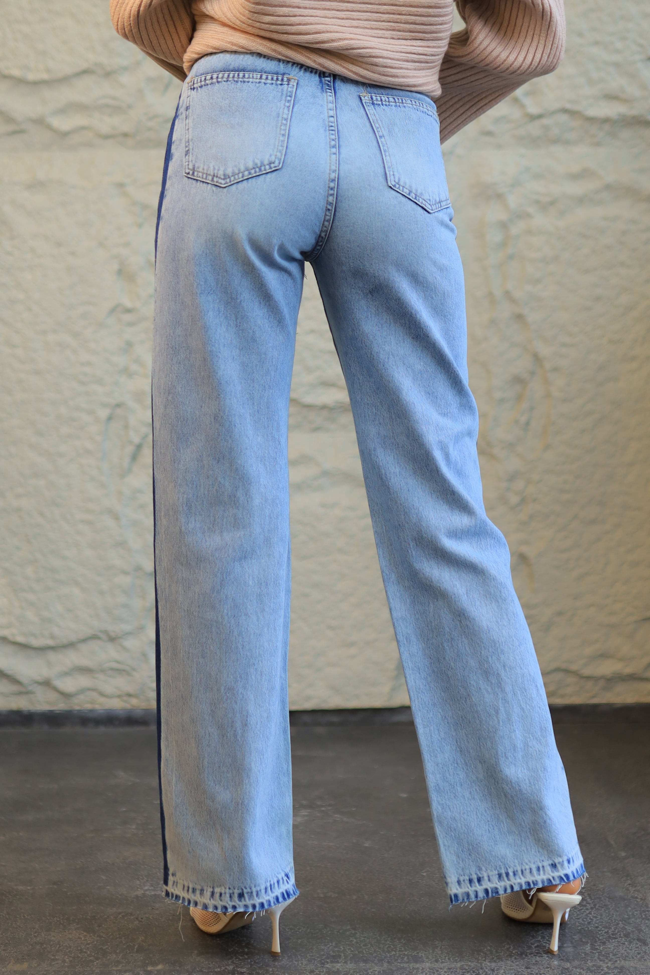 TWO-TONE VINTAGE DENIM JEANS