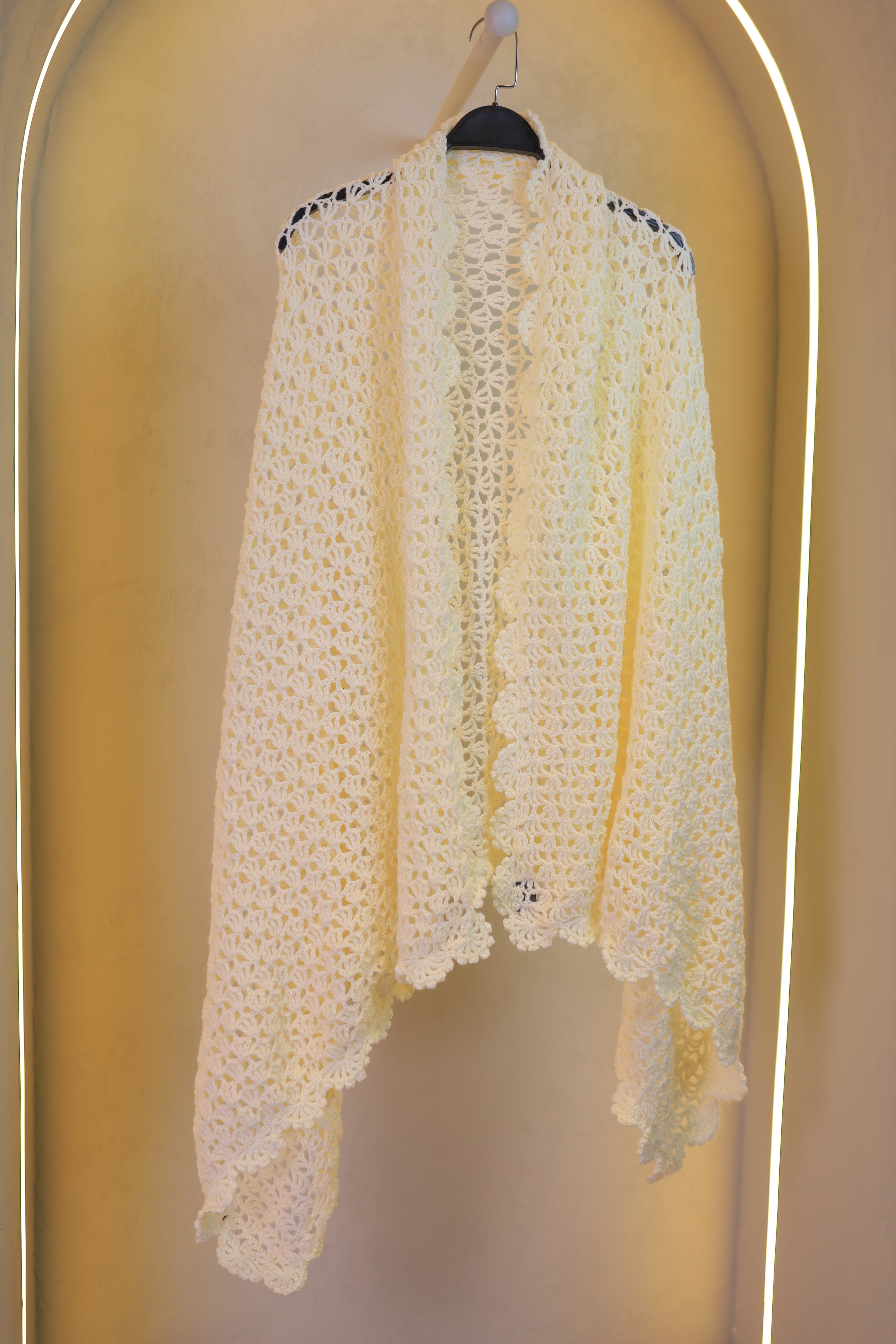 HANDMADE CROCHET SHAWL - VANILLA CREAM