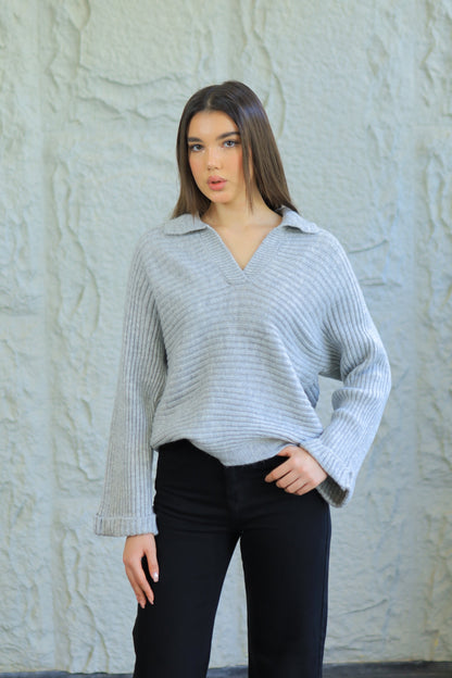 RIBBED COLLAR SWEATER