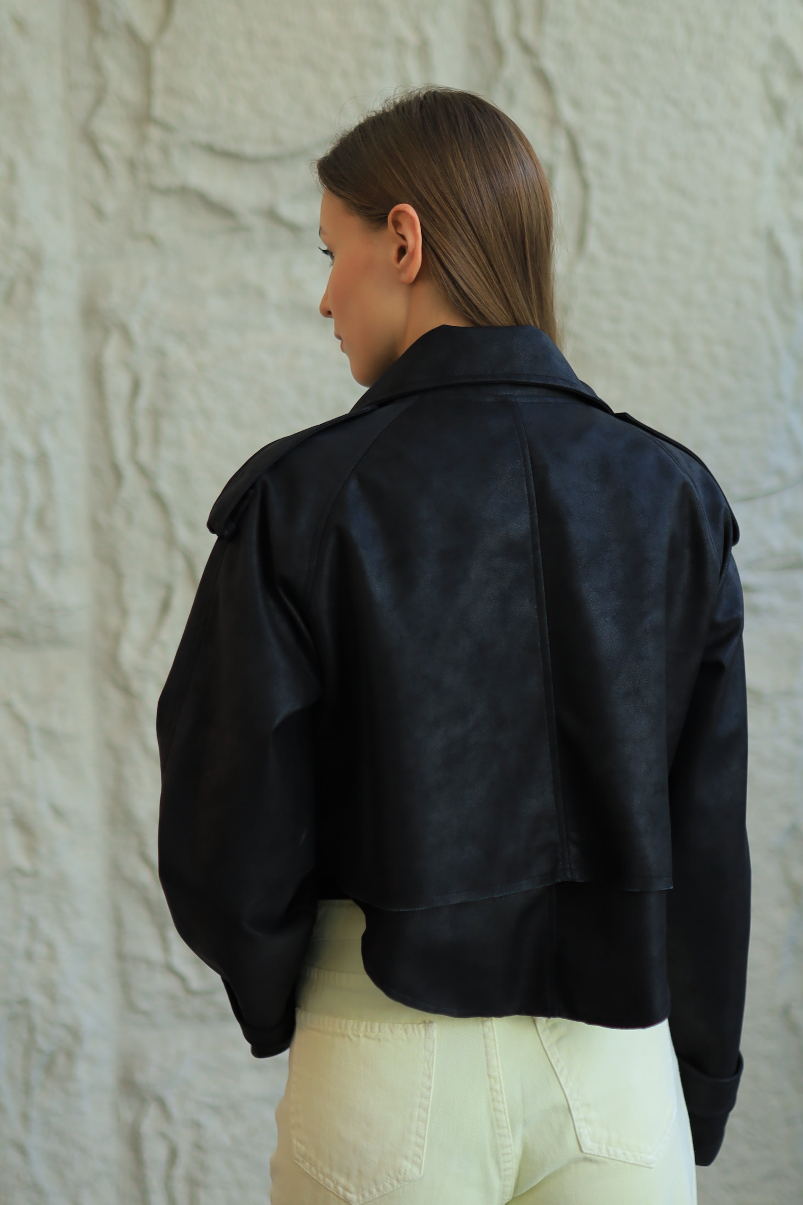 CROPPED FAUX LEATHER JACKET WITH INNER VEST