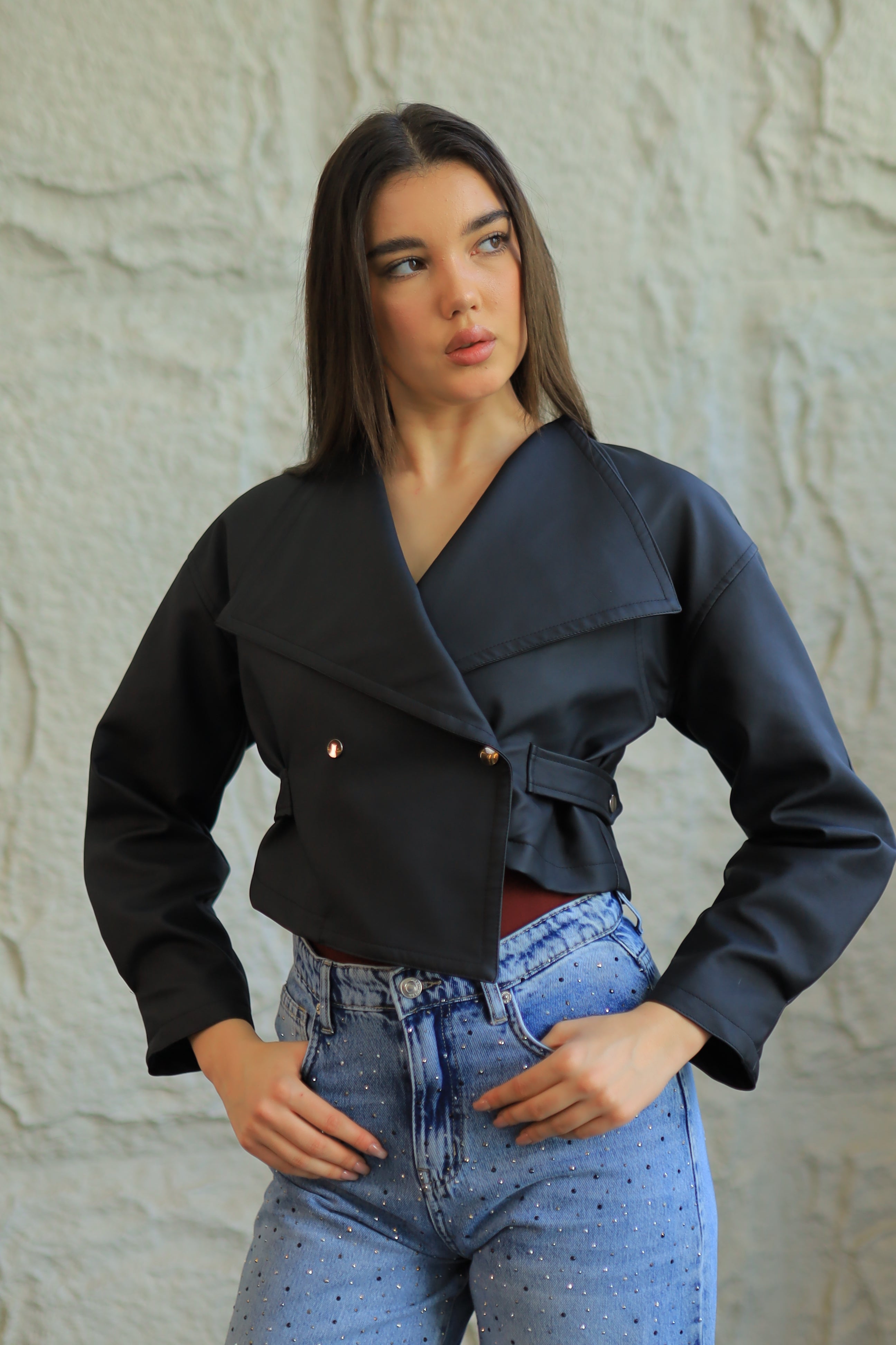 NOIR CROPPED JACKET
