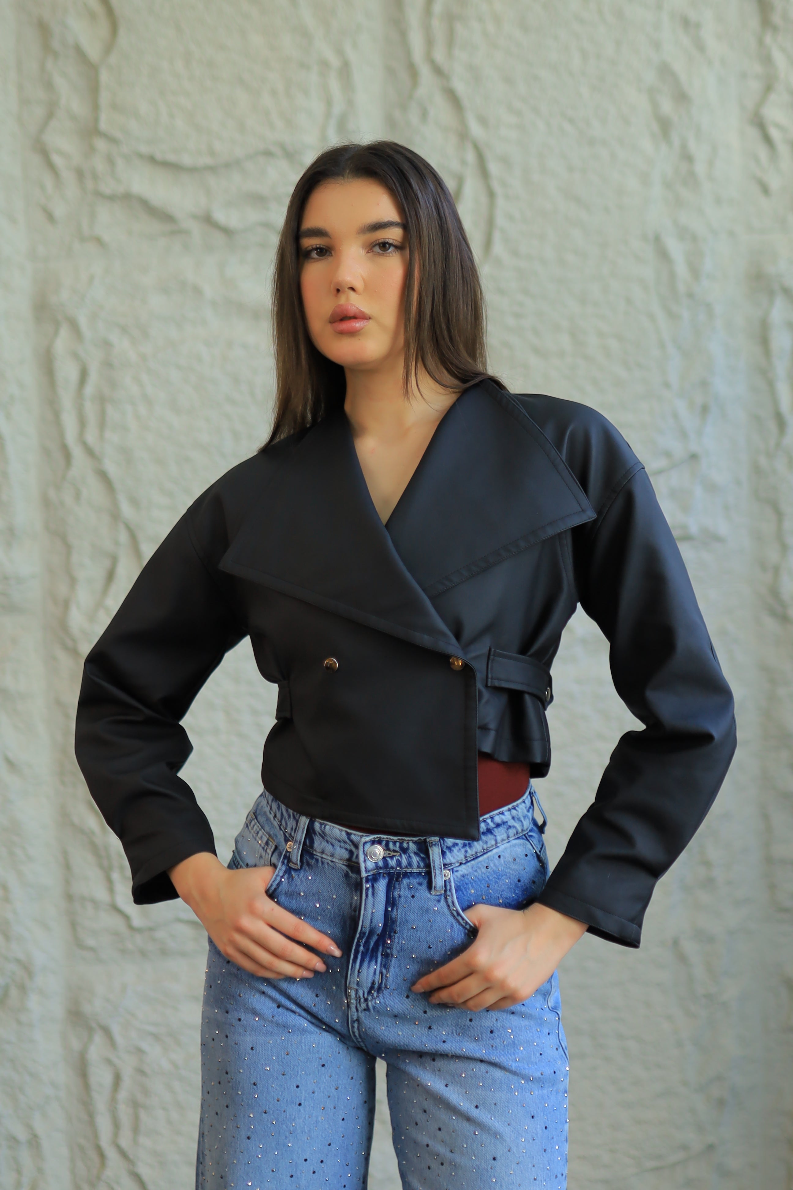NOIR CROPPED JACKET