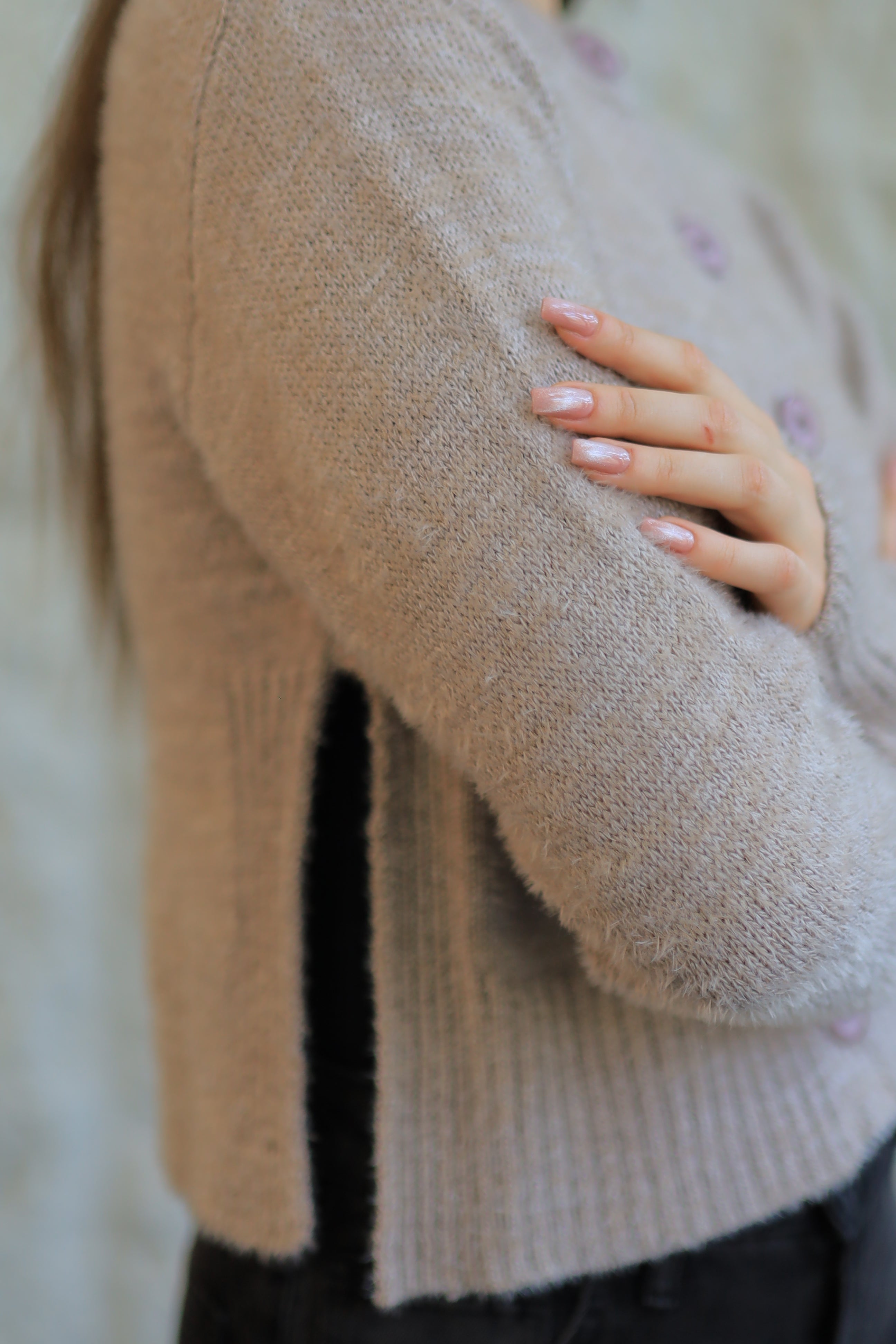 FUZZY CROPPED CARDIGAN