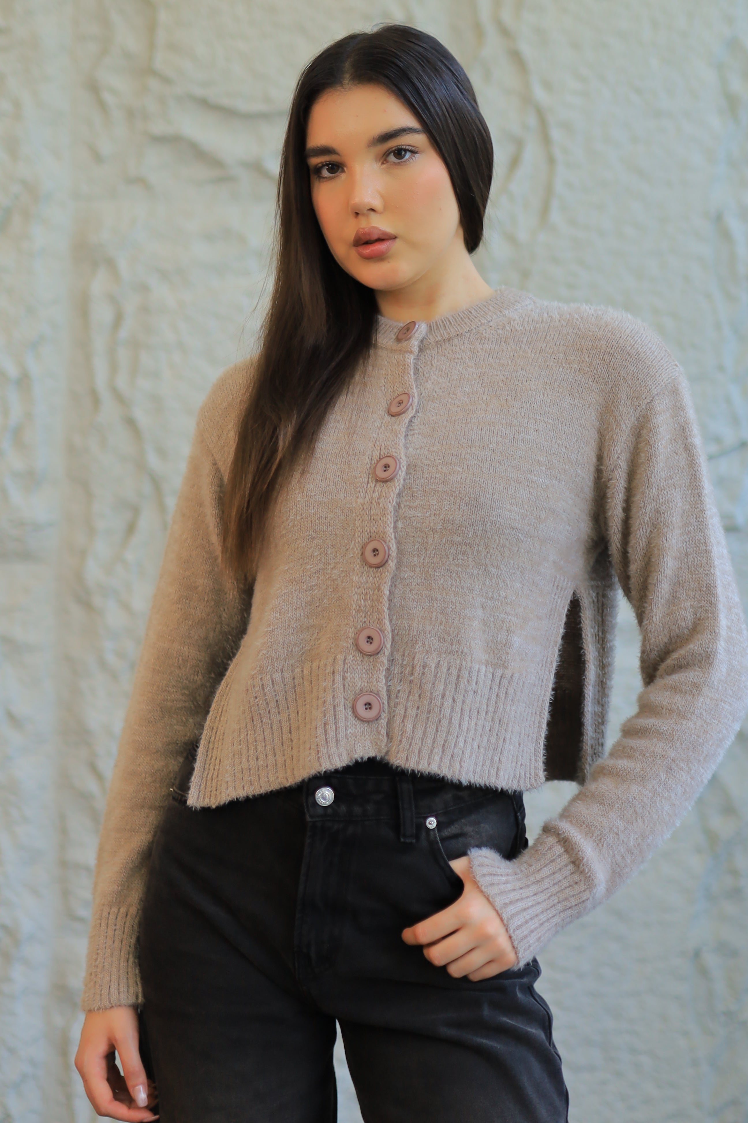 FUZZY CROPPED CARDIGAN