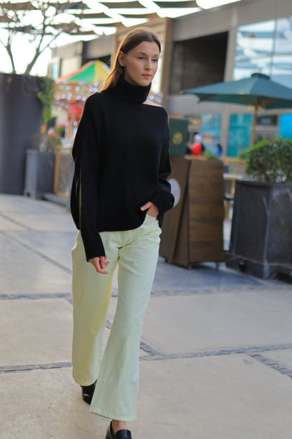 COZY TURTLENECK SWEATER