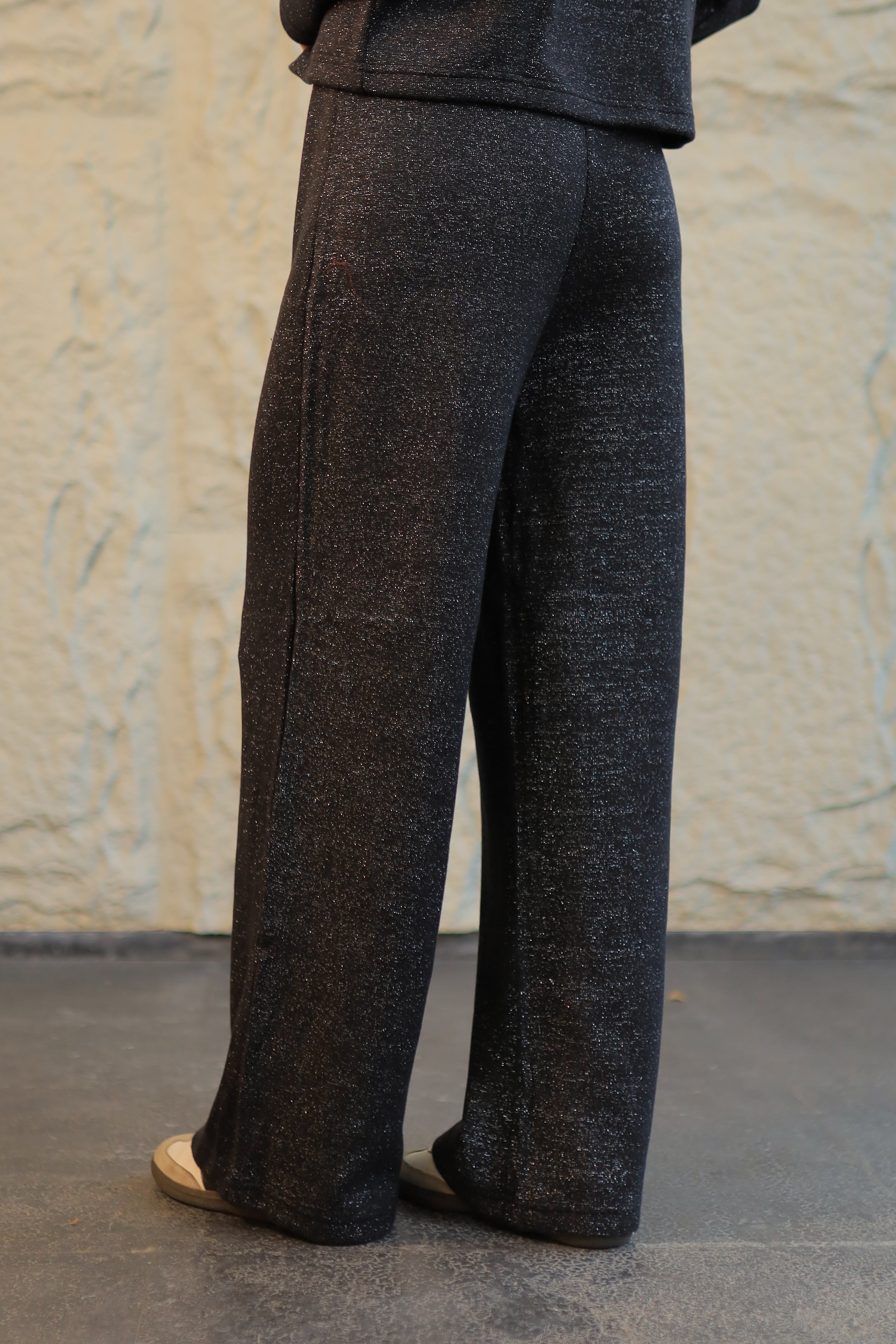 Sheer Wide-Leg Cozy Knit Pants - silver Grey
