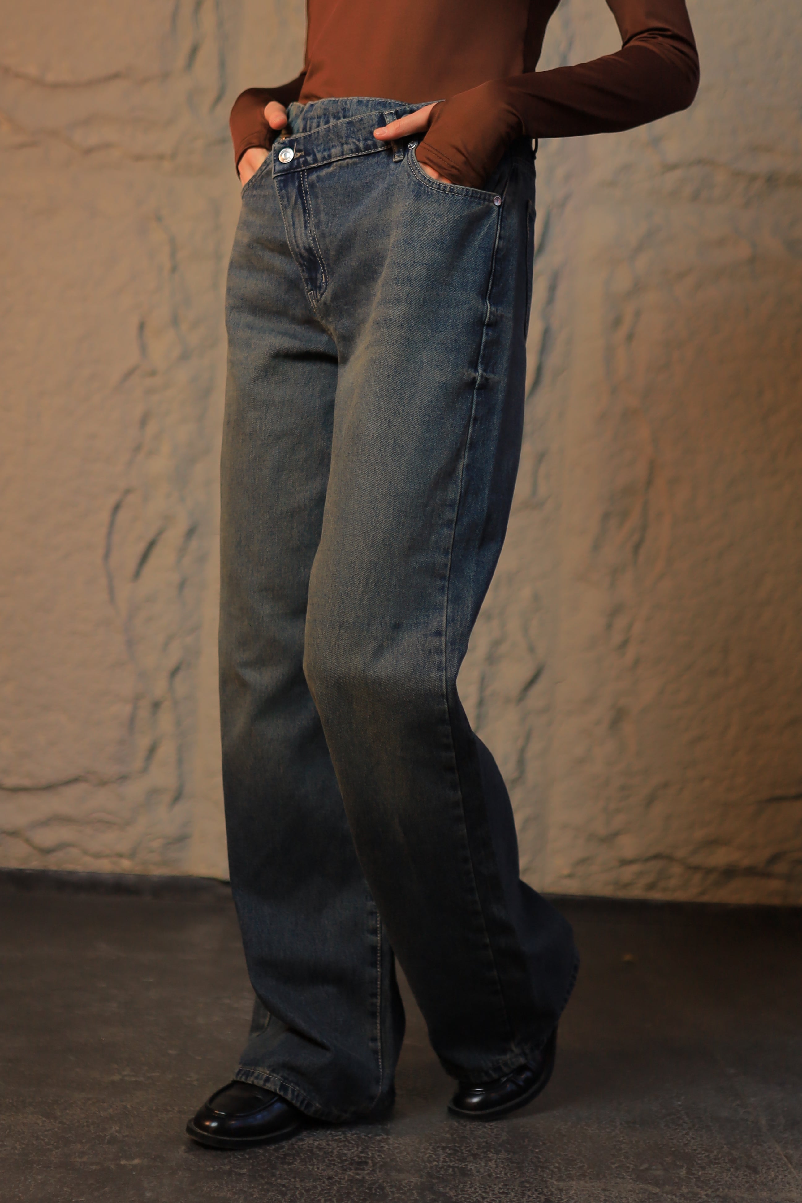 Dark Wash Wide-Leg Jeans
