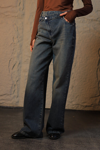 Dark Wash Wide-Leg Jeans